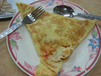 02 omelet with cheese and tomato.jpg