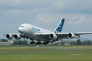 300px-Airbus_A380.jpg