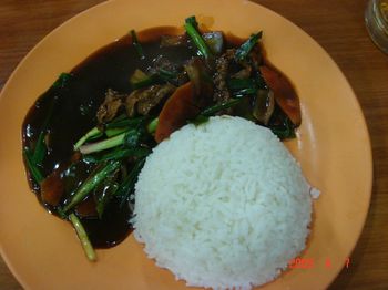 black papper beef with rice.jpg